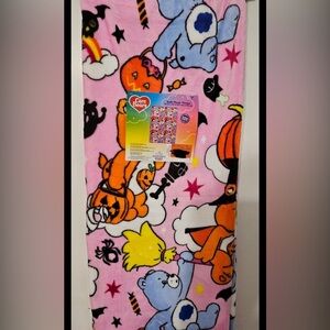 NWT Halloween Care Bear Blanket